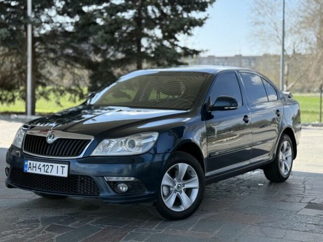 Синий Шкода Октавия, объемом двигателя 1.8 л и пробегом 195 тыс. км за 7300 $, фото 1 на Automoto.ua