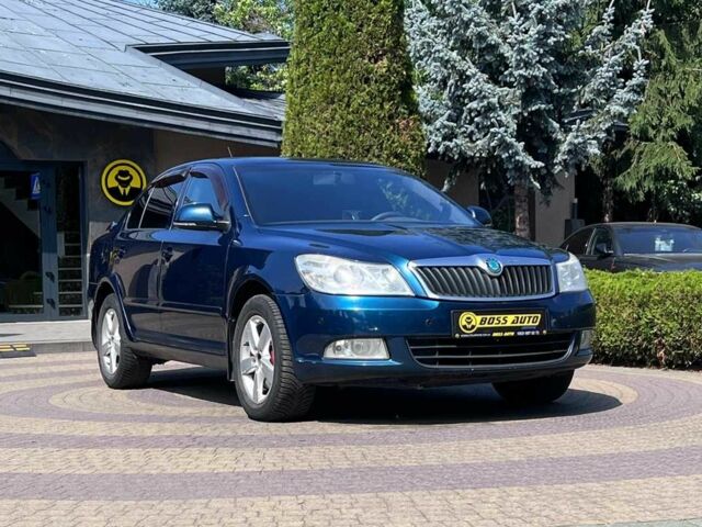 Синий Шкода Октавия, объемом двигателя 1.8 л и пробегом 119 тыс. км за 6802 $, фото 1 на Automoto.ua