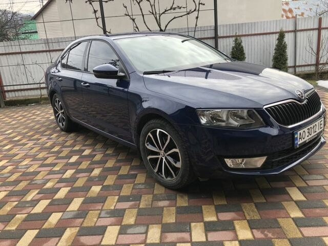 Шкода Октавия 2015 в Тячеве на Automoto.ua Синий Шкода Октавия, объемом двигателя 2 л и пробегом 260 тыс. км за 11000 $, фото 1 на Automoto.ua