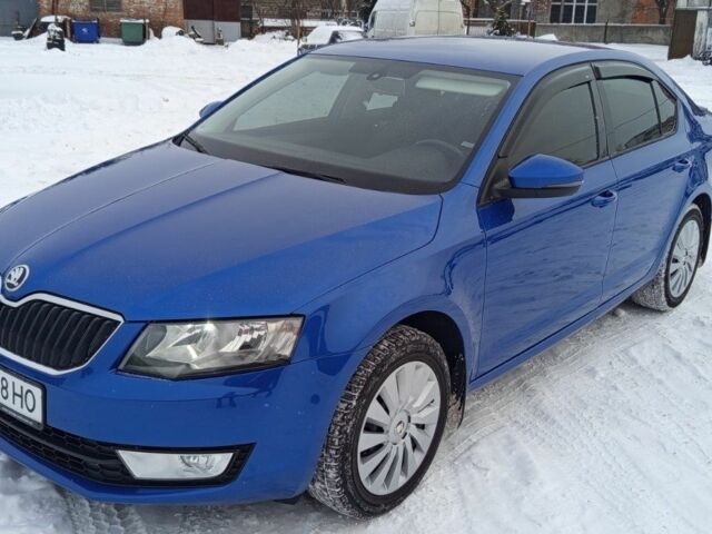 Синий Шкода Октавия, объемом двигателя 1.6 л и пробегом 202 тыс. км за 12000 $, фото 1 на Automoto.ua