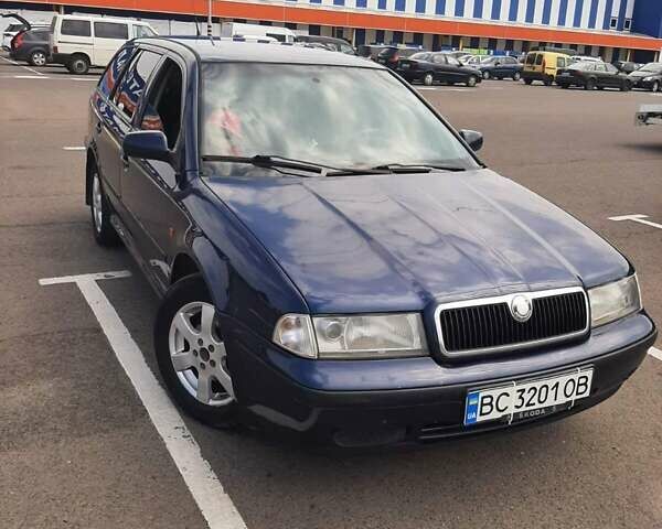 Синий Шкода Октавия, объемом двигателя 1.78 л и пробегом 400 тыс. км за 2900 $, фото 1 на Automoto.ua