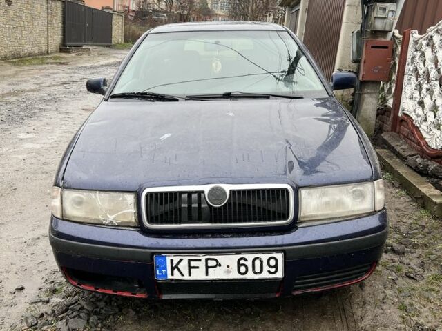 Синій Шкода Октавія, об'ємом двигуна 1.9 л та пробігом 380 тис. км за 1600 $, фото 1 на Automoto.ua