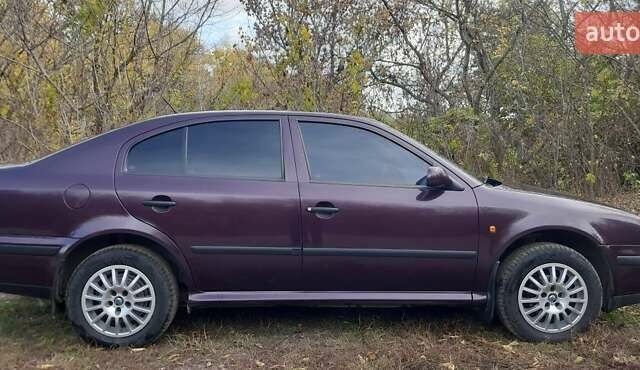 Шкода Октавия 2000 в Днепре (Днепропетровске) на Automoto.ua Синий Шкода Октавия, объемом двигателя 1.6 л и пробегом 270 тыс. км за 3900 $, фото 1 на Automoto.ua