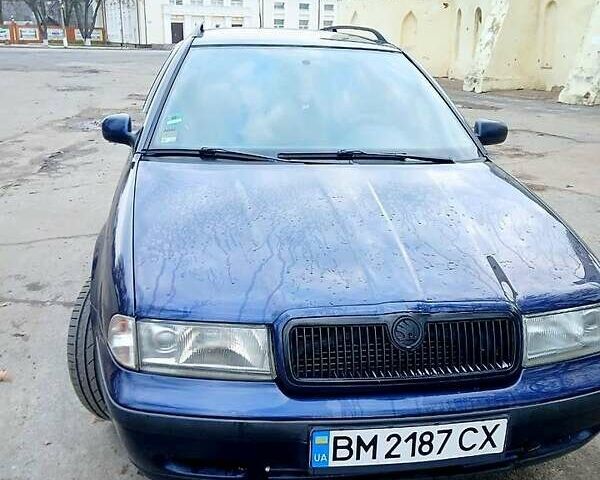 Синий Шкода Октавия, объемом двигателя 1.6 л и пробегом 209 тыс. км за 3850 $, фото 1 на Automoto.ua