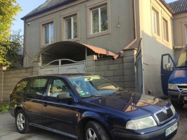 Синій Шкода Октавія, об'ємом двигуна 1.6 л та пробігом 344 тис. км за 3900 $, фото 1 на Automoto.ua