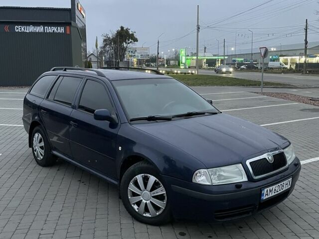 Синий Шкода Октавия, объемом двигателя 1.8 л и пробегом 340 тыс. км за 3500 $, фото 1 на Automoto.ua