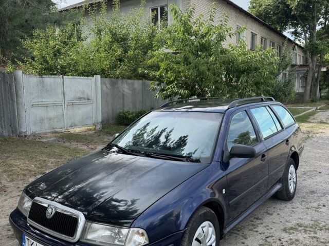 Синий Шкода Октавия, объемом двигателя 1.9 л и пробегом 200 тыс. км за 1700 $, фото 1 на Automoto.ua