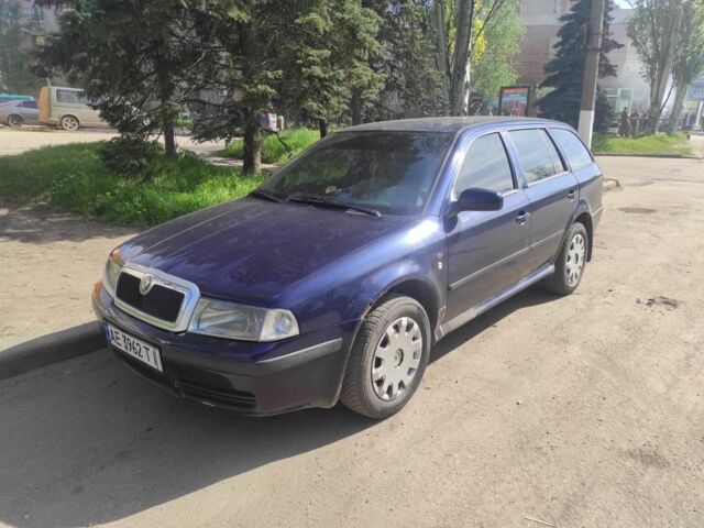 Синій Шкода Октавія, об'ємом двигуна 1.9 л та пробігом 300 тис. км за 3700 $, фото 1 на Automoto.ua