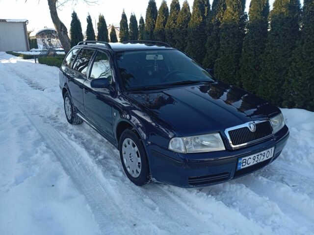 Синій Шкода Октавія, об'ємом двигуна 0 л та пробігом 237 тис. км за 3700 $, фото 1 на Automoto.ua