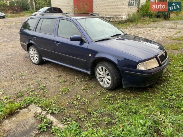 Синій Шкода Октавія, об'ємом двигуна 1.6 л та пробігом 273 тис. км за 3300 $, фото 1 на Automoto.ua