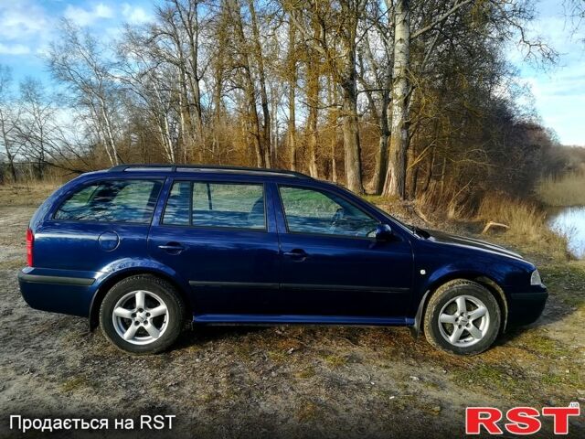 Синій Шкода Октавія, об'ємом двигуна 1.8 л та пробігом 206 тис. км за 4700 $, фото 1 на Automoto.ua