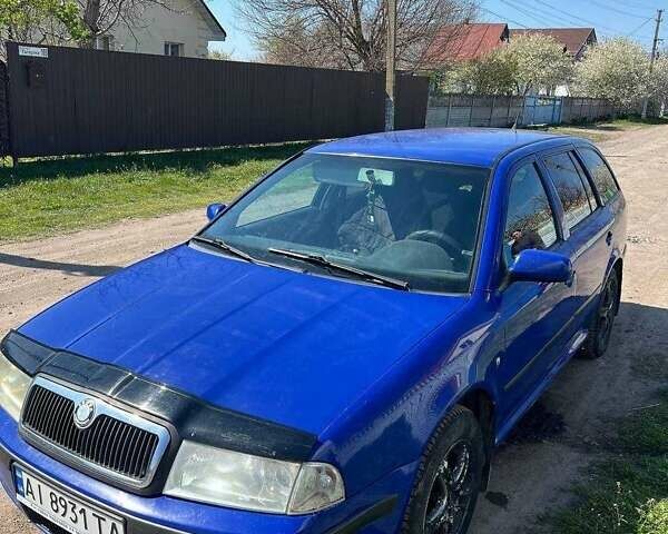 Синий Шкода Октавия, объемом двигателя 1.9 л и пробегом 387 тыс. км за 4000 $, фото 1 на Automoto.ua