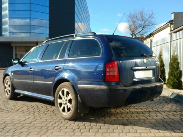 Синий Шкода Октавия, объемом двигателя 0 л и пробегом 275 тыс. км за 5500 $, фото 1 на Automoto.ua