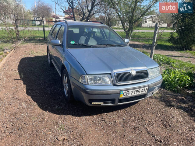 Синий Шкода Октавия, объемом двигателя 1.8 л и пробегом 342 тыс. км за 4000 $, фото 1 на Automoto.ua