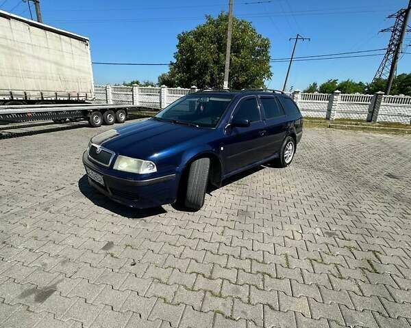 Синий Шкода Октавия, объемом двигателя 1.9 л и пробегом 422 тыс. км за 4500 $, фото 1 на Automoto.ua