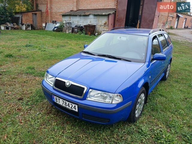Синий Шкода Октавия, объемом двигателя 1.98 л и пробегом 212 тыс. км за 4900 $, фото 1 на Automoto.ua
