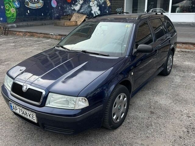 Синій Шкода Октавія, об'ємом двигуна 1.6 л та пробігом 288 тис. км за 3800 $, фото 1 на Automoto.ua