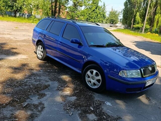 Синий Шкода Октавия, объемом двигателя 1.98 л и пробегом 237 тыс. км за 5100 $, фото 1 на Automoto.ua