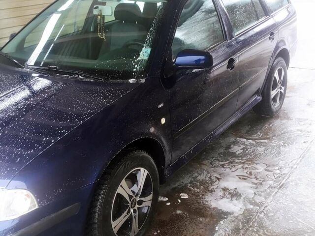 Синій Шкода Октавія, об'ємом двигуна 1.6 л та пробігом 220 тис. км за 4200 $, фото 1 на Automoto.ua