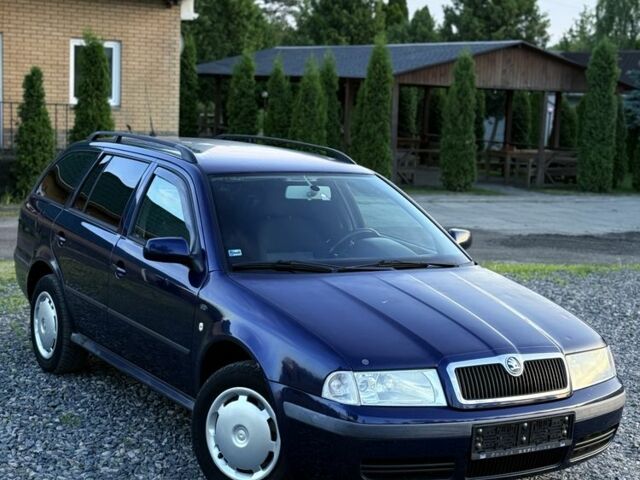 Синий Шкода Октавия, объемом двигателя 1.9 л и пробегом 355 тыс. км за 2950 $, фото 1 на Automoto.ua
