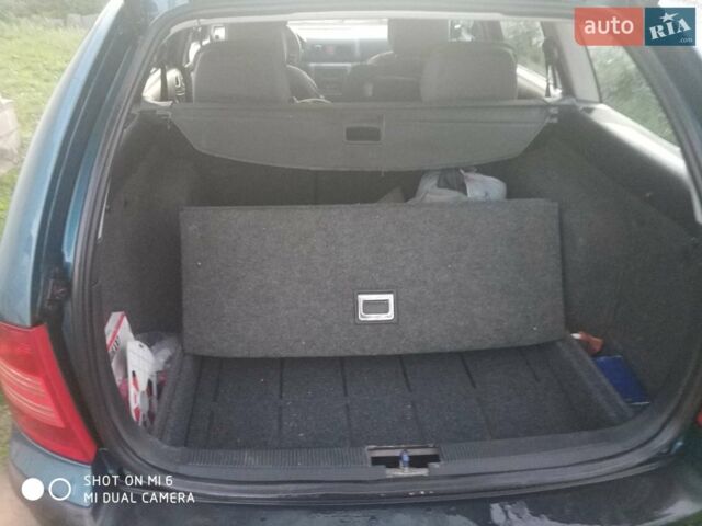 Синій Шкода Октавія, об'ємом двигуна 1.98 л та пробігом 380 тис. км за 3650 $, фото 1 на Automoto.ua