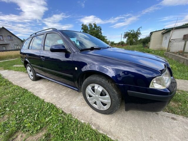 Синий Шкода Октавия, объемом двигателя 0 л и пробегом 280 тыс. км за 3350 $, фото 1 на Automoto.ua