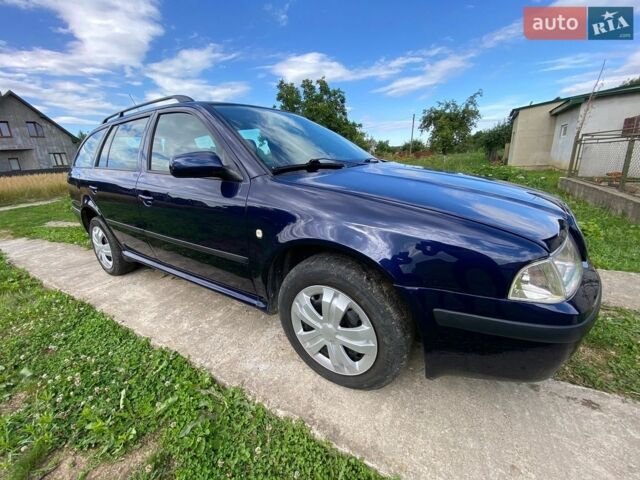 Синій Шкода Октавія, об'ємом двигуна 1.6 л та пробігом 298 тис. км за 3250 $, фото 1 на Automoto.ua