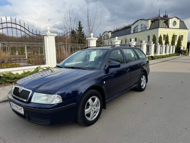 Синій Шкода Октавія, об'ємом двигуна 1.6 л та пробігом 248 тис. км за 5000 $, фото 1 на Automoto.ua