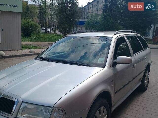 Синій Шкода Октавія, об'ємом двигуна 1.98 л та пробігом 308 тис. км за 5000 $, фото 1 на Automoto.ua