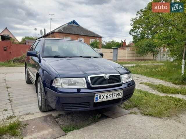 Синий Шкода Октавия, объемом двигателя 1.98 л и пробегом 270 тыс. км за 5600 $, фото 1 на Automoto.ua