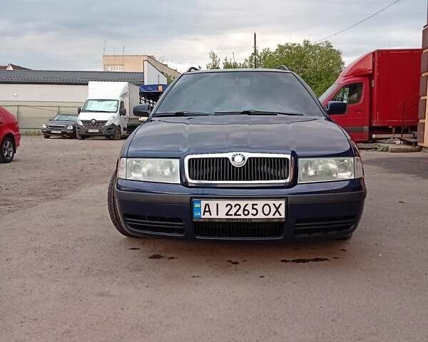 Синий Шкода Октавия, объемом двигателя 1.78 л и пробегом 320 тыс. км за 5300 $, фото 1 на Automoto.ua