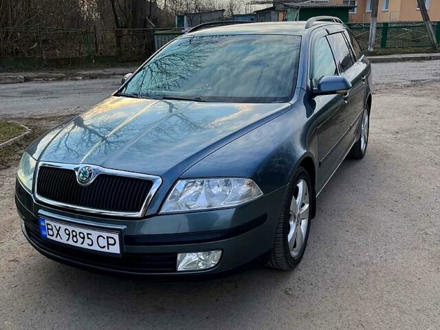 Синий Шкода Октавия, объемом двигателя 1.9 л и пробегом 0 тыс. км за 5000 $, фото 1 на Automoto.ua
