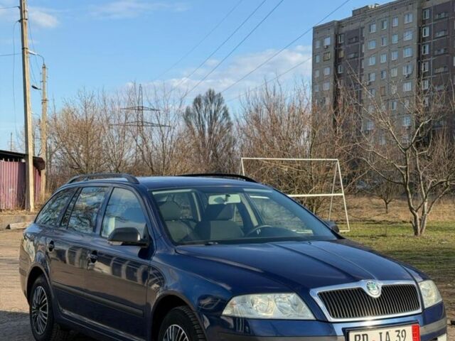 Синий Шкода Октавия, объемом двигателя 1.9 л и пробегом 230 тыс. км за 3500 $, фото 1 на Automoto.ua