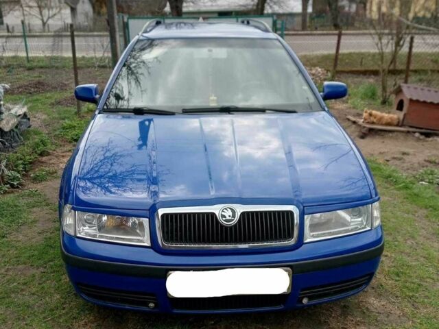 Синий Шкода Октавия, объемом двигателя 0 л и пробегом 325 тыс. км за 4800 $, фото 1 на Automoto.ua