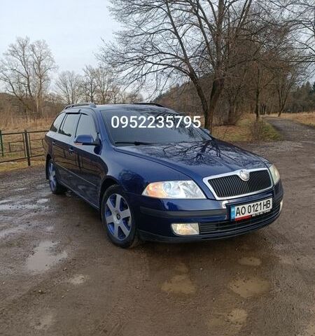Синий Шкода Октавия, объемом двигателя 1.97 л и пробегом 375 тыс. км за 4400 $, фото 1 на Automoto.ua