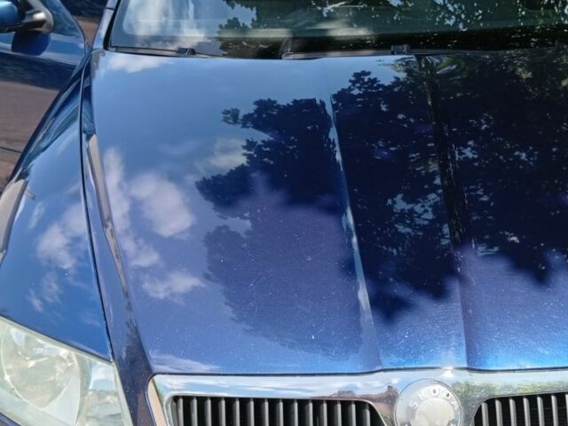 Синій Шкода Октавія, об'ємом двигуна 1.6 л та пробігом 249 тис. км за 5300 $, фото 1 на Automoto.ua