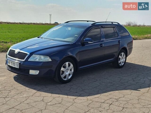 Синий Шкода Октавия, объемом двигателя 1.9 л и пробегом 310 тыс. км за 5300 $, фото 1 на Automoto.ua
