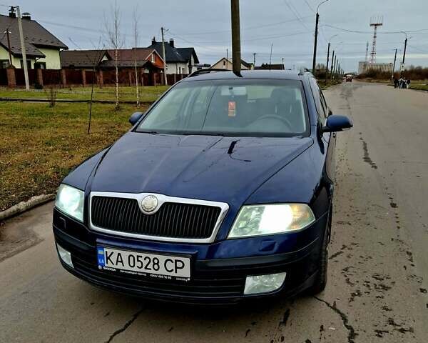 Синій Шкода Октавія, об'ємом двигуна 1.6 л та пробігом 248 тис. км за 5400 $, фото 1 на Automoto.ua