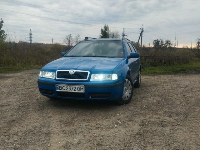 Синий Шкода Октавия, объемом двигателя 1.9 л и пробегом 320 тыс. км за 5700 $, фото 1 на Automoto.ua