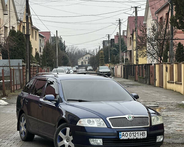 Синий Шкода Октавия, объемом двигателя 1.97 л и пробегом 386 тыс. км за 5399 $, фото 1 на Automoto.ua
