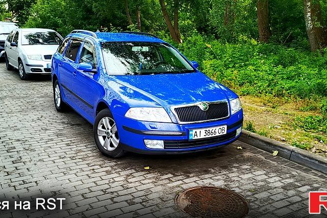 Синий Шкода Октавия, объемом двигателя 1.6 л и пробегом 237 тыс. км за 6200 $, фото 1 на Automoto.ua