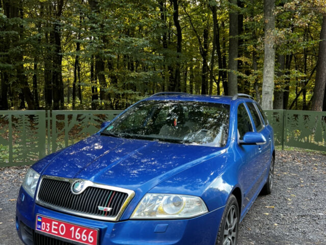 Синій Шкода Октавія, об'ємом двигуна 2.01 л та пробігом 246 тис. км за 6900 $, фото 1 на Automoto.ua