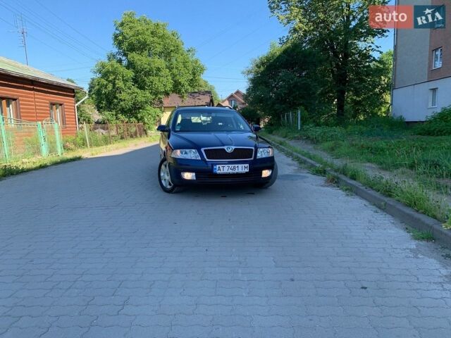 Синий Шкода Октавия, объемом двигателя 1.6 л и пробегом 167 тыс. км за 5800 $, фото 1 на Automoto.ua