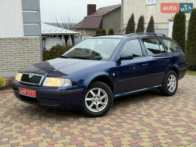 Синій Шкода Октавія, об'ємом двигуна 1.6 л та пробігом 205 тис. км за 4999 $, фото 1 на Automoto.ua
