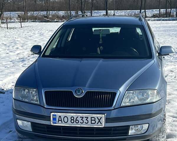 Синий Шкода Октавия, объемом двигателя 1.9 л и пробегом 318 тыс. км за 6700 $, фото 1 на Automoto.ua