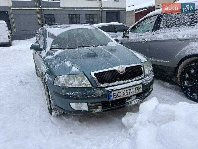 Синий Шкода Октавия, объемом двигателя 1.6 л и пробегом 325 тыс. км за 4499 $, фото 1 на Automoto.ua