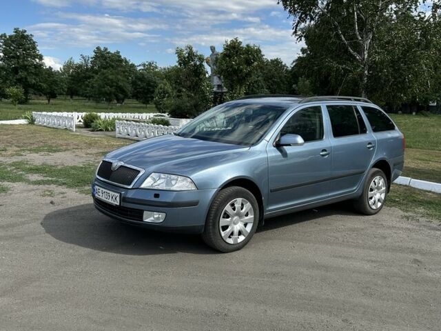 Синій Шкода Октавія, об'ємом двигуна 1.6 л та пробігом 218 тис. км за 4999 $, фото 1 на Automoto.ua
