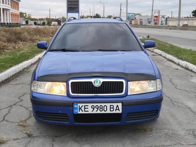 Синій Шкода Октавія, об'ємом двигуна 1.6 л та пробігом 271 тис. км за 4600 $, фото 1 на Automoto.ua