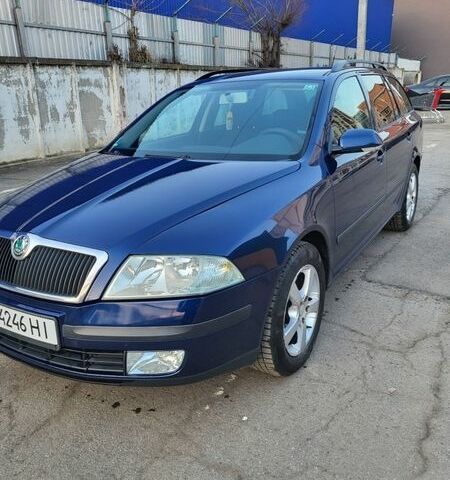 Синий Шкода Октавия, объемом двигателя 1.98 л и пробегом 190 тыс. км за 5400 $, фото 1 на Automoto.ua