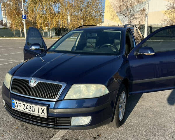 Синий Шкода Октавия, объемом двигателя 1.9 л и пробегом 239 тыс. км за 5700 $, фото 1 на Automoto.ua